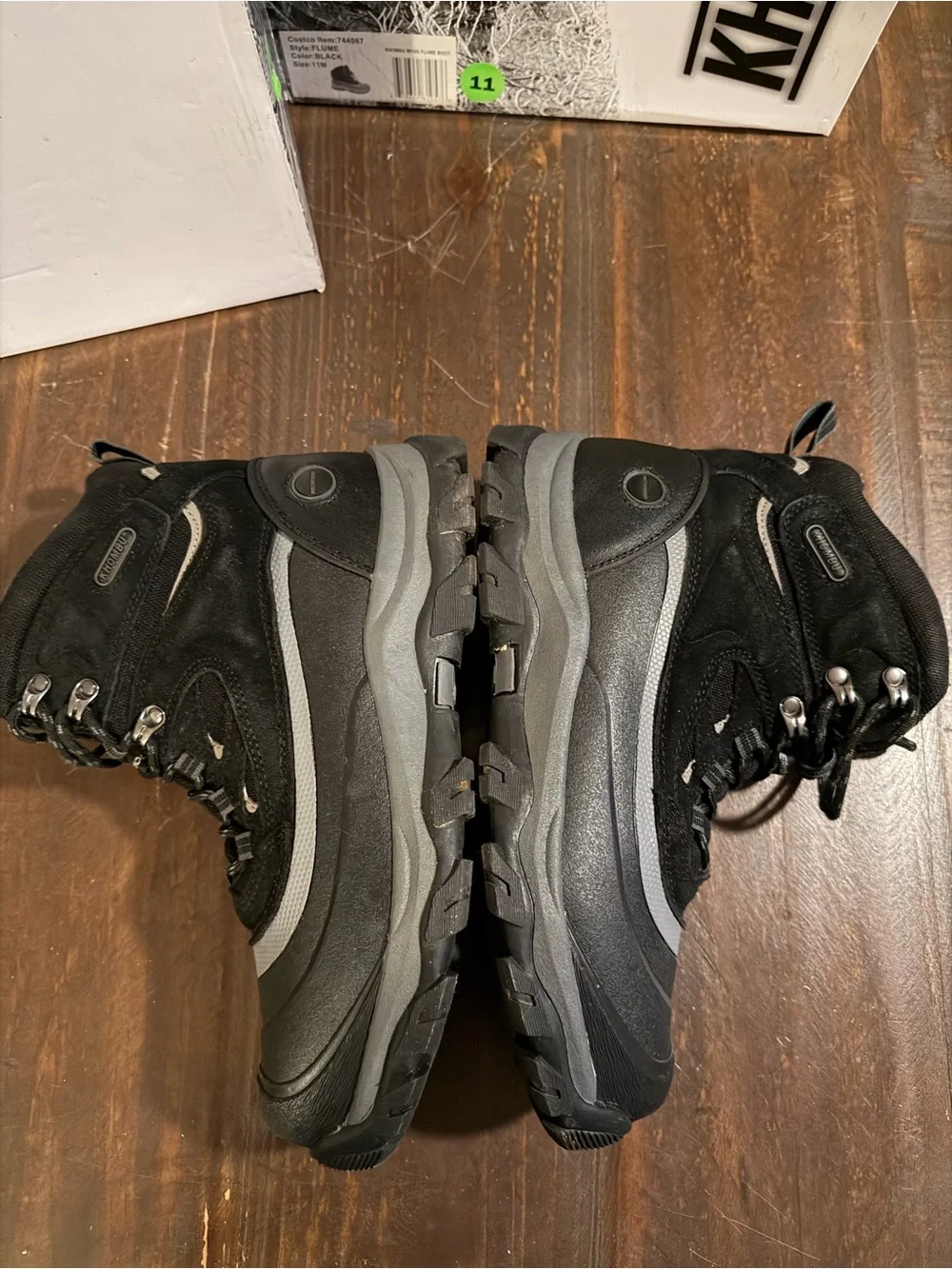 Khombu Black Insulated Snow Boots - Size 11M